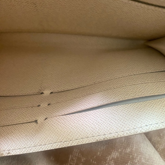 Louis Vuitton Damier Azur Wallet - Cream and Blue (Sarah Wallet) - Picture 8 of 12